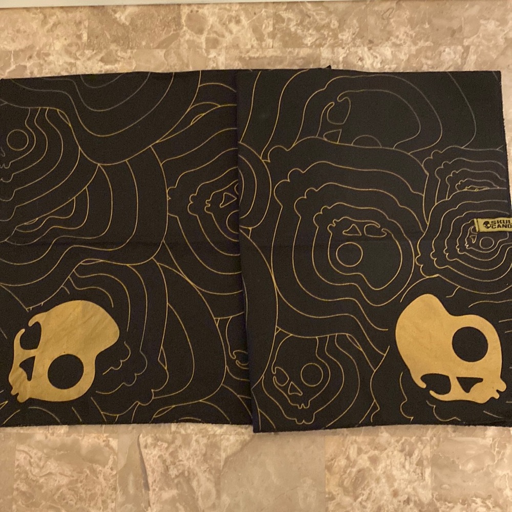 Skullcandy Rare Black & Gold Bandana
